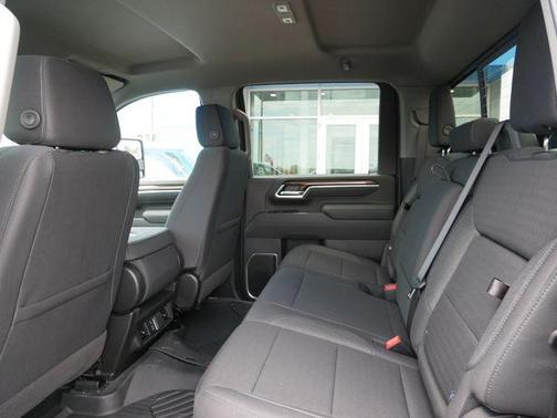 Summit White 2026 Chevrolet Silverado 2500 LT