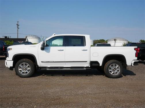 2025 Chevrolet Silverado 3500 High Country
