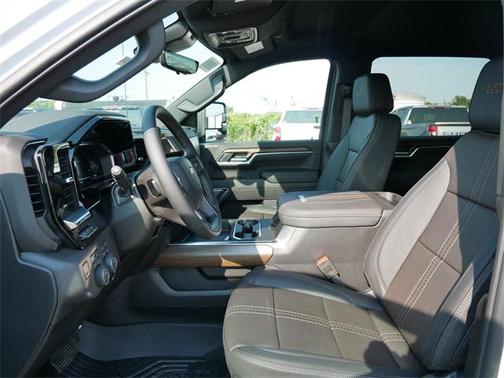 2025 Chevrolet Silverado 3500 High Country