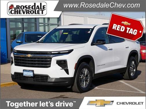 2025 Chevrolet Traverse LT