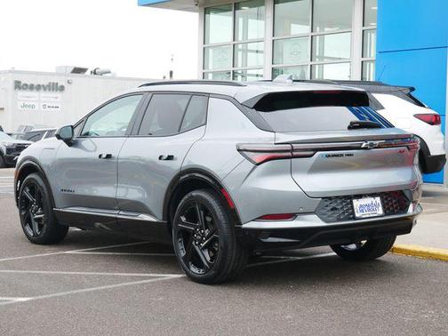Sterling Gray Metallic 2024 Chevrolet Equinox EV RS