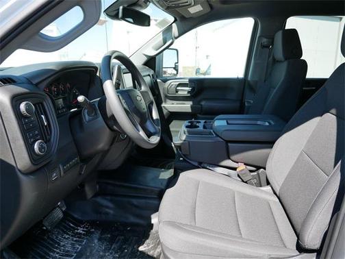 2025 Chevrolet Silverado 3500 WT