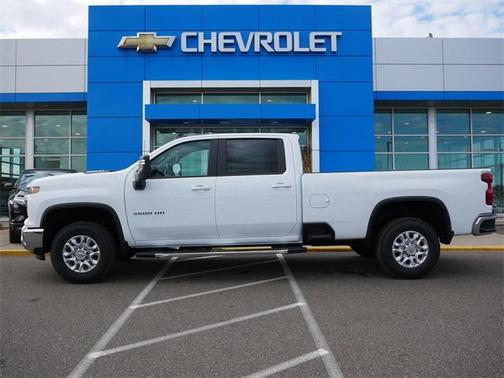 2026 Chevrolet Silverado 3500 LT