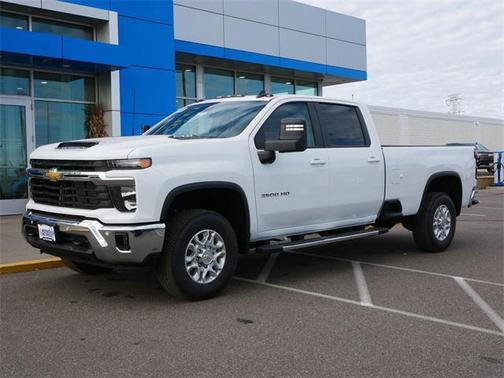 2026 Chevrolet Silverado 3500 LT