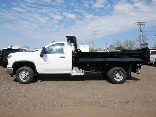 2025 Chevrolet Silverado 3500 WT