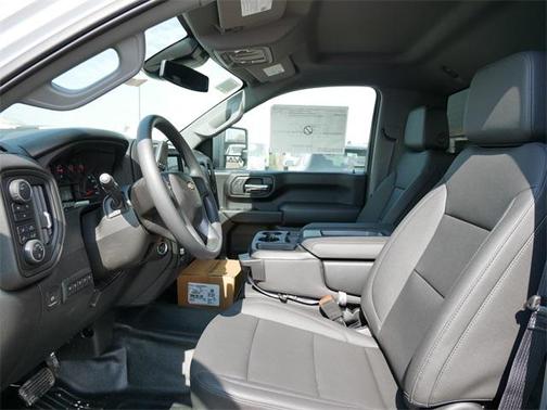 2025 Chevrolet Silverado 3500 WT