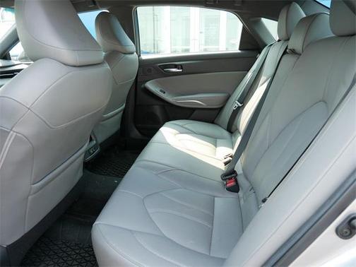 2021 Toyota Avalon XLE
