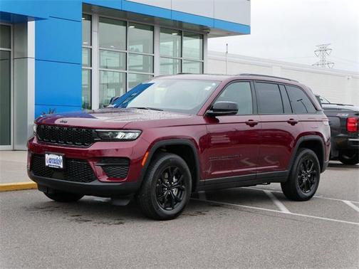 2024 Jeep Grand Cherokee Altitude