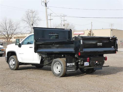 2025 Chevrolet Silverado 3500 WT