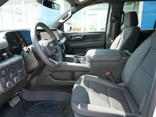 2025 Chevrolet Tahoe LS
