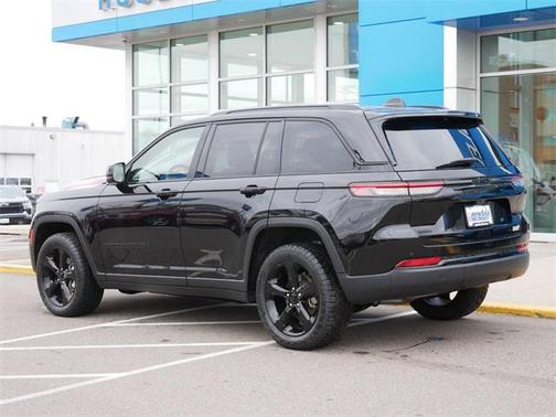 2023 Jeep Grand Cherokee Limited X
