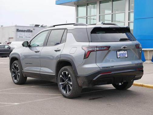 Sterling Gray Metallic 2026 Chevrolet Equinox AWD RS