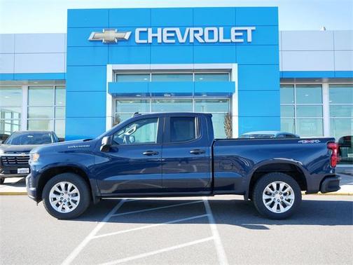 2020 Chevrolet Silverado 1500 Custom