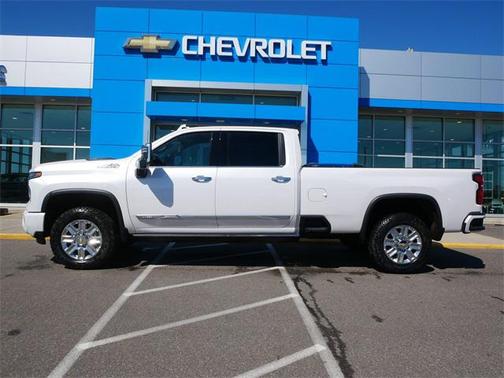 2025 Chevrolet Silverado 3500 High Country