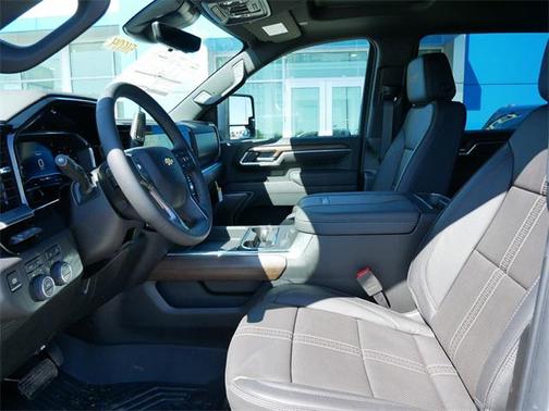 2025 Chevrolet Silverado 3500 High Country