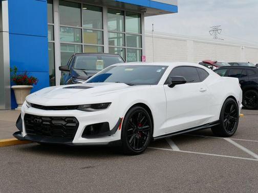 2023 Chevrolet Camaro RWD Coupe LT1