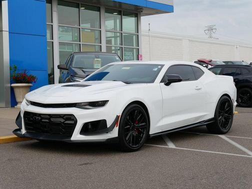 2023 Chevrolet Camaro RWD Coupe LT1