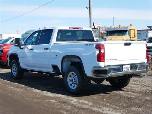 2025 Chevrolet Silverado 3500 WT