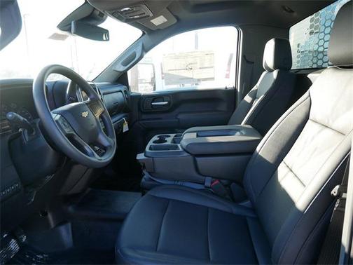 2025 Chevrolet Silverado 3500 WT