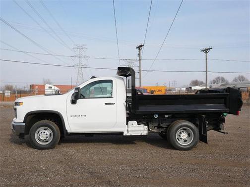 2025 Chevrolet Silverado 3500 WT