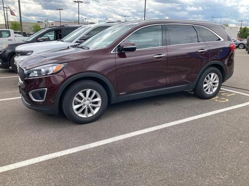 2018 Kia Sorento LX