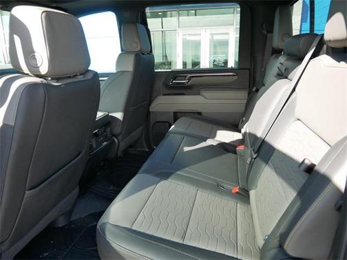 2025 Chevrolet Silverado 2500 4WD Crew Cab Standard Bed ZR2