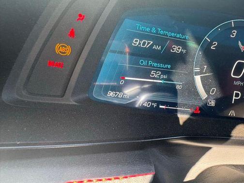 Arctic White 2023 Chevrolet Corvette Stingray w/2LT