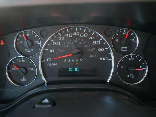 2025 Chevrolet Express 2500 RWD 2500 Regular Wheelbase WT