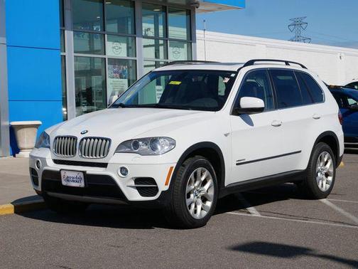 Alpine White 2013 BMW X5 xDrive35i