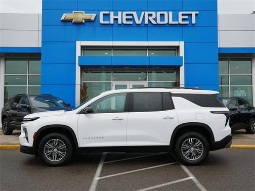 2025 Chevrolet Traverse LT