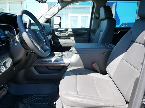 2025 Chevrolet Silverado 3500 LTZ