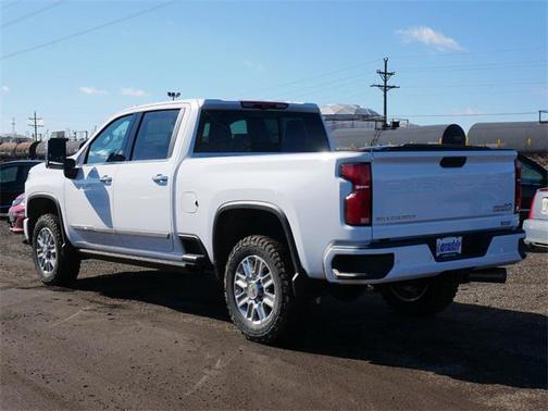 2025 Chevrolet Silverado 3500 High Country
