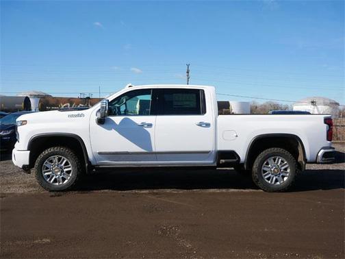 2025 Chevrolet Silverado 3500 High Country
