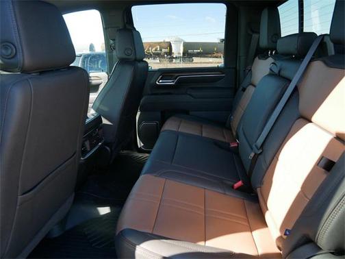 2025 Chevrolet Silverado 3500 High Country
