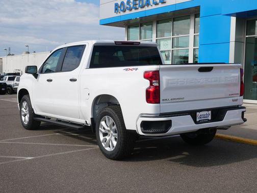Summit White 2026 Chevrolet Silverado 1500 Custom
