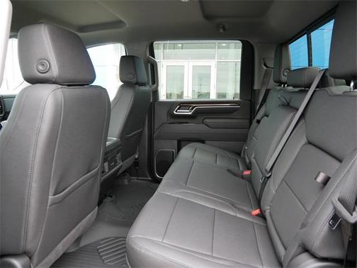 2026 Chevrolet Silverado 3500 LT