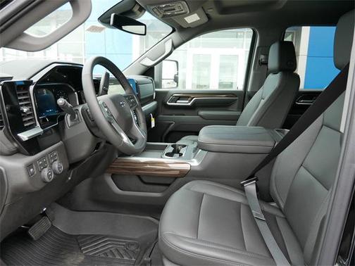 2026 Chevrolet Silverado 3500 LT