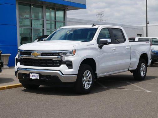 Summit White 2026 Chevrolet Silverado 1500 LT