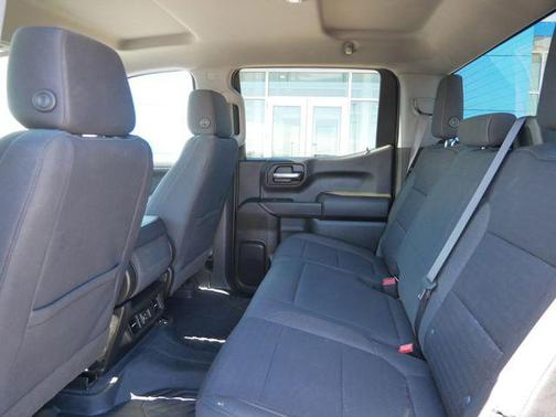 Summit White 2021 Chevrolet Silverado 1500 LT