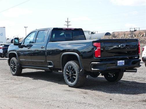 2025 Chevrolet Silverado 3500 High Country