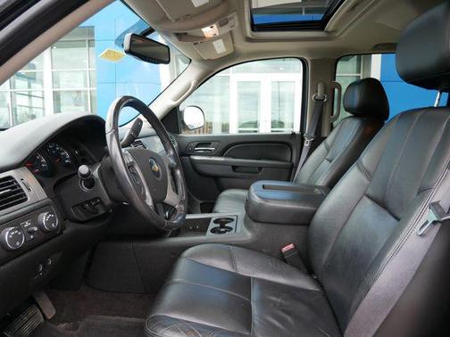 Black 2011 Chevrolet Avalanche 1500 LT
