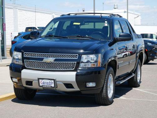 Black 2011 Chevrolet Avalanche 1500 LT