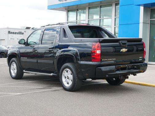 Black 2011 Chevrolet Avalanche 1500 LT