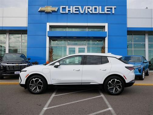 2025 Chevrolet Equinox EV LT