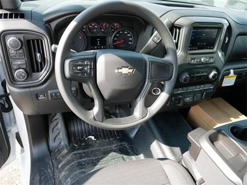 2025 Chevrolet Silverado 3500 WT