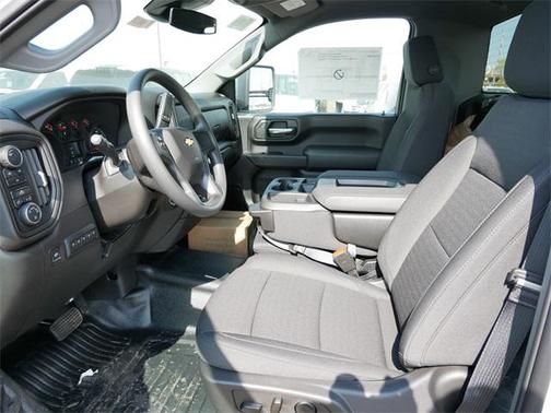 2025 Chevrolet Silverado 3500 WT