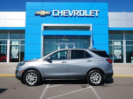 Sterling Gray Metallic 2024 Chevrolet Equinox 1LT