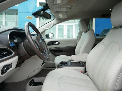 2021 Chrysler Pacifica Hybrid Touring L