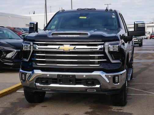 2024 Chevrolet Silverado 3500 LTZ