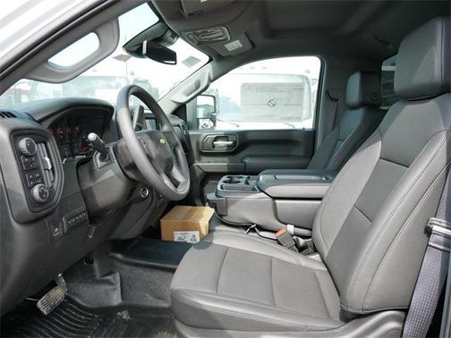 2025 Chevrolet Silverado 3500 WT
